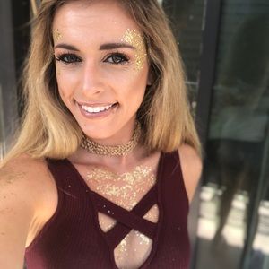 Meet your Posher, Mckenzie